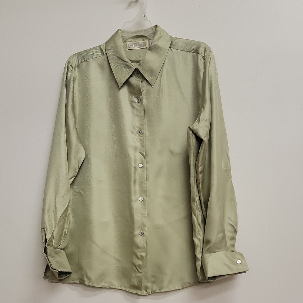Studio Works Silk Shirt in Light Olive Large Like New